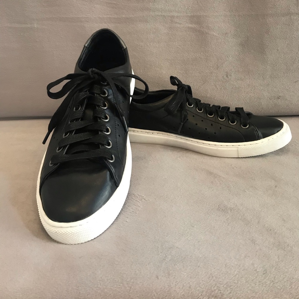 Treasure & Bond Molo Black Leather Sneakers
